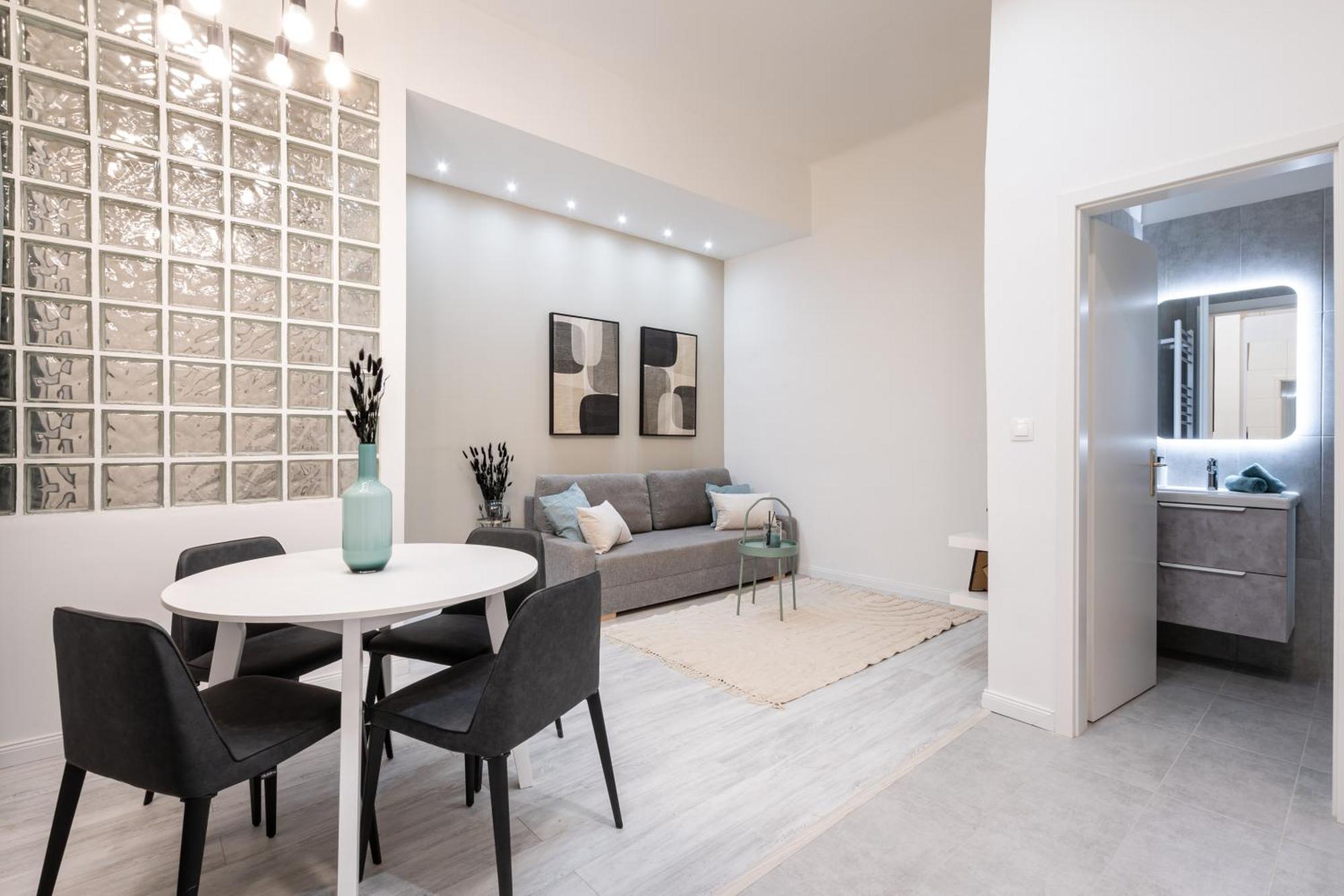 Kl31 - Best Location - Elegant Historic Residence By Bqa Budapest Ngoại thất bức ảnh